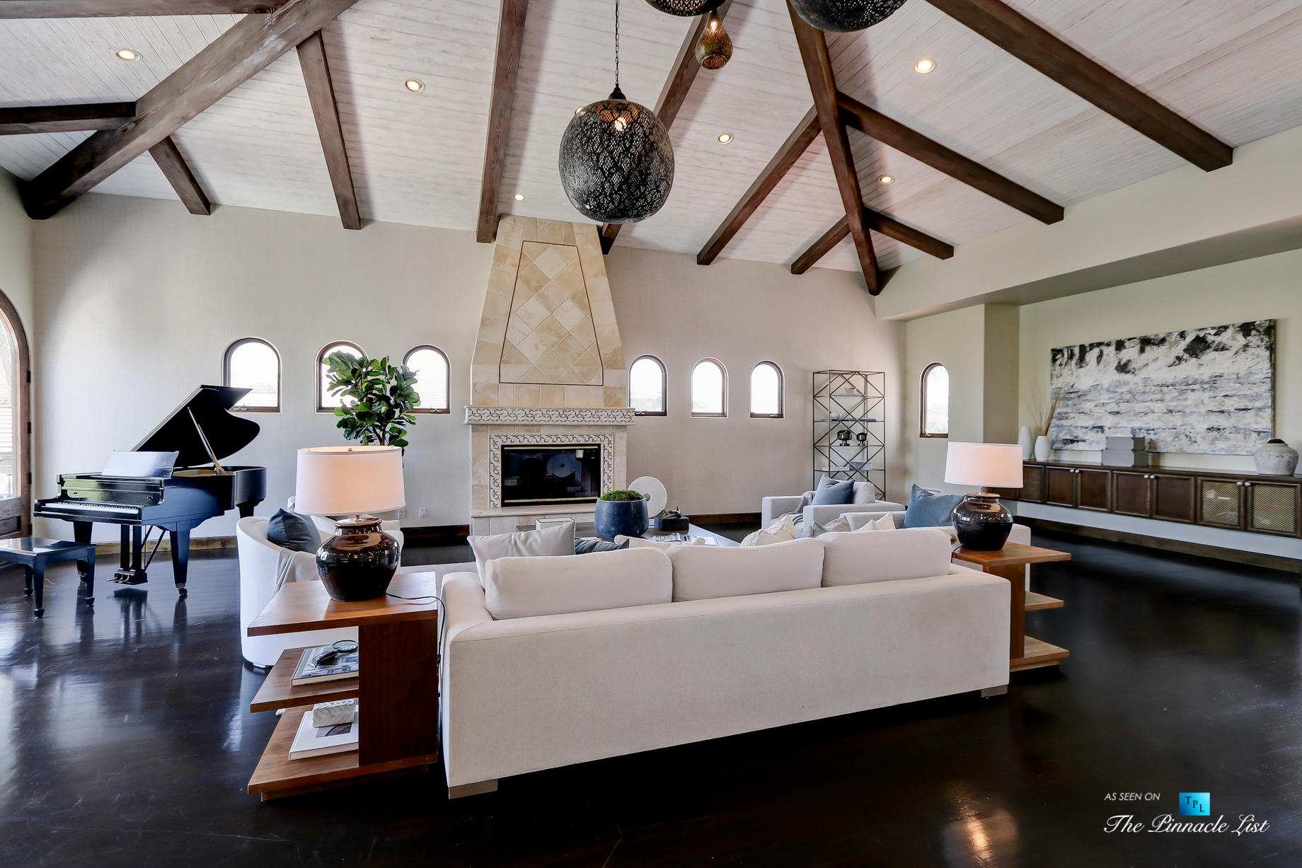 853 10th Street, Manhattan Beach, CA, USA - Living Room