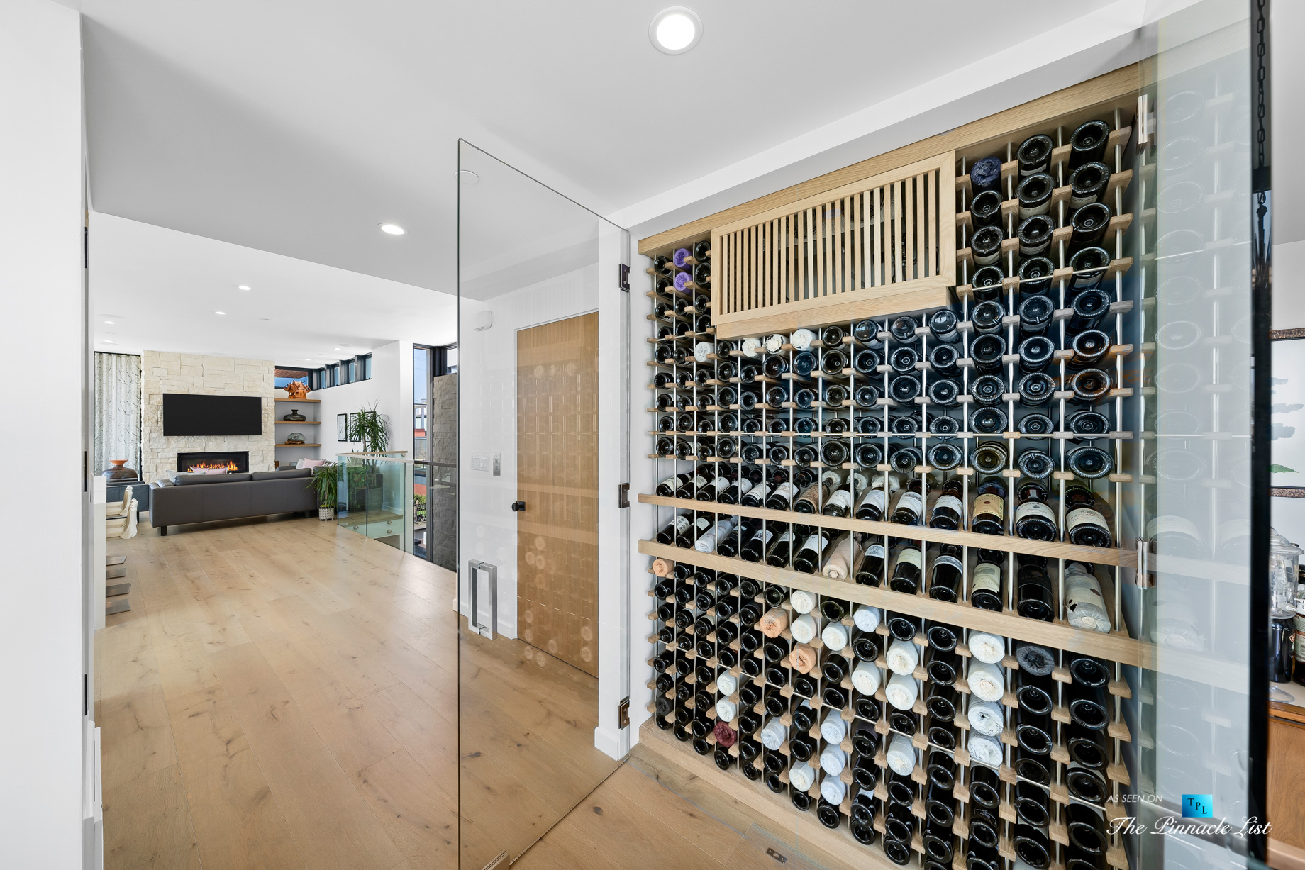 246 30th Street, Hermosa Beach, CA, USA – Wine Closet