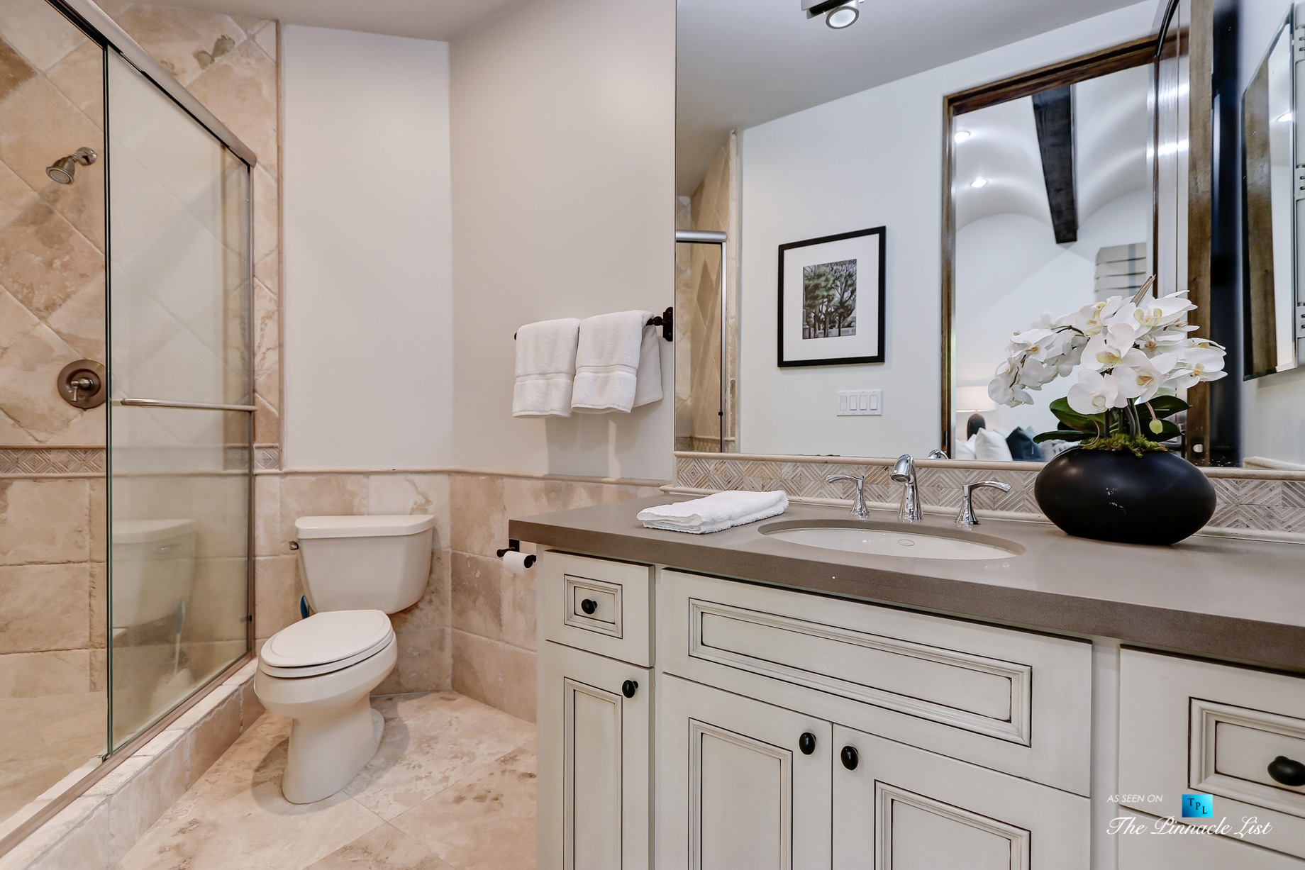 853 10th Street, Manhattan Beach, CA, USA - Bathroom