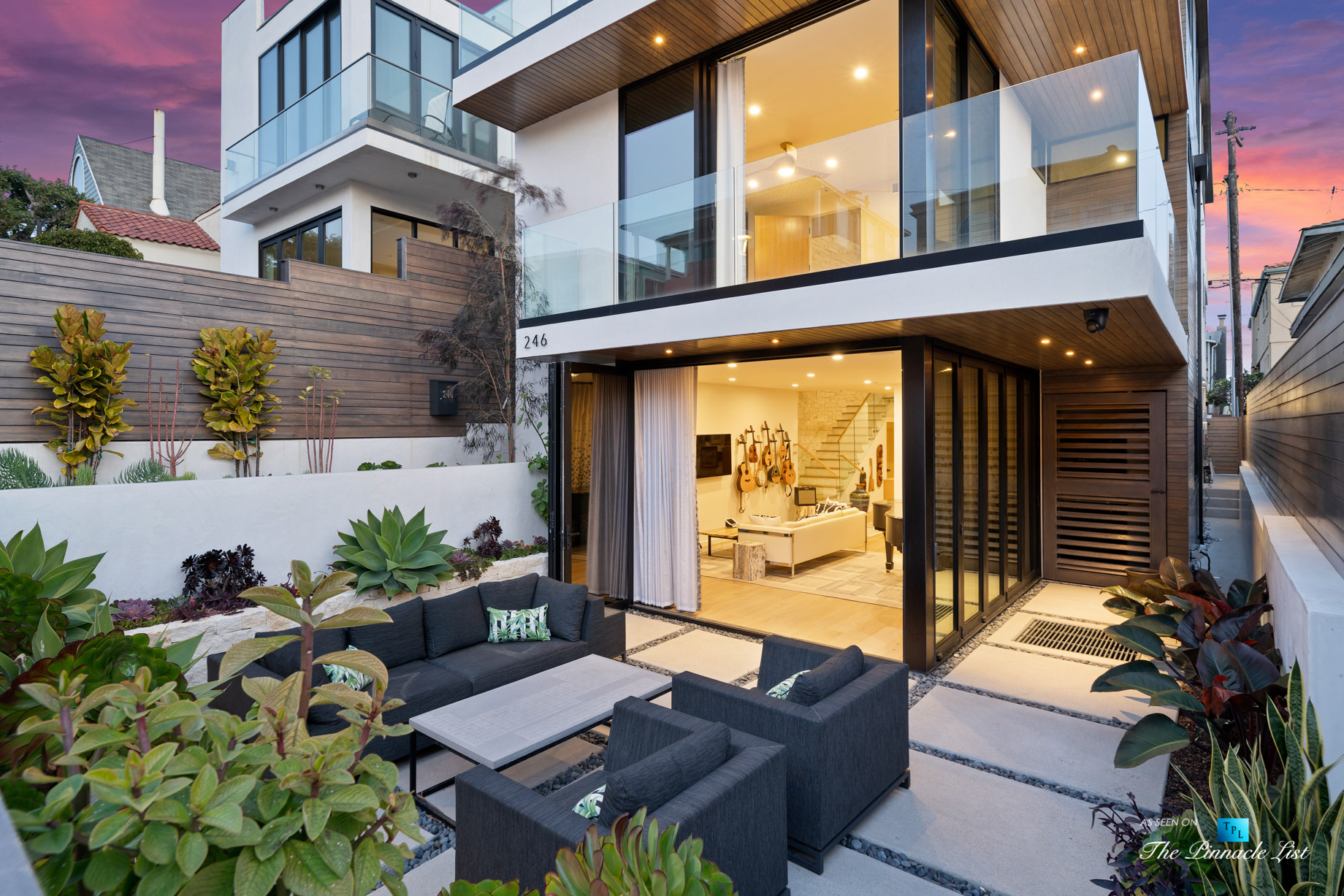 246 30th Street, Hermosa Beach, CA, USA - Lower Patio Sunset