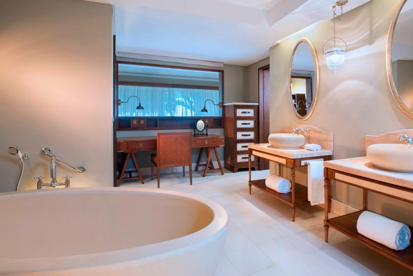 The St. Regis Mauritius Luxury Resort - Mauritius - Junior Suite Bathroom