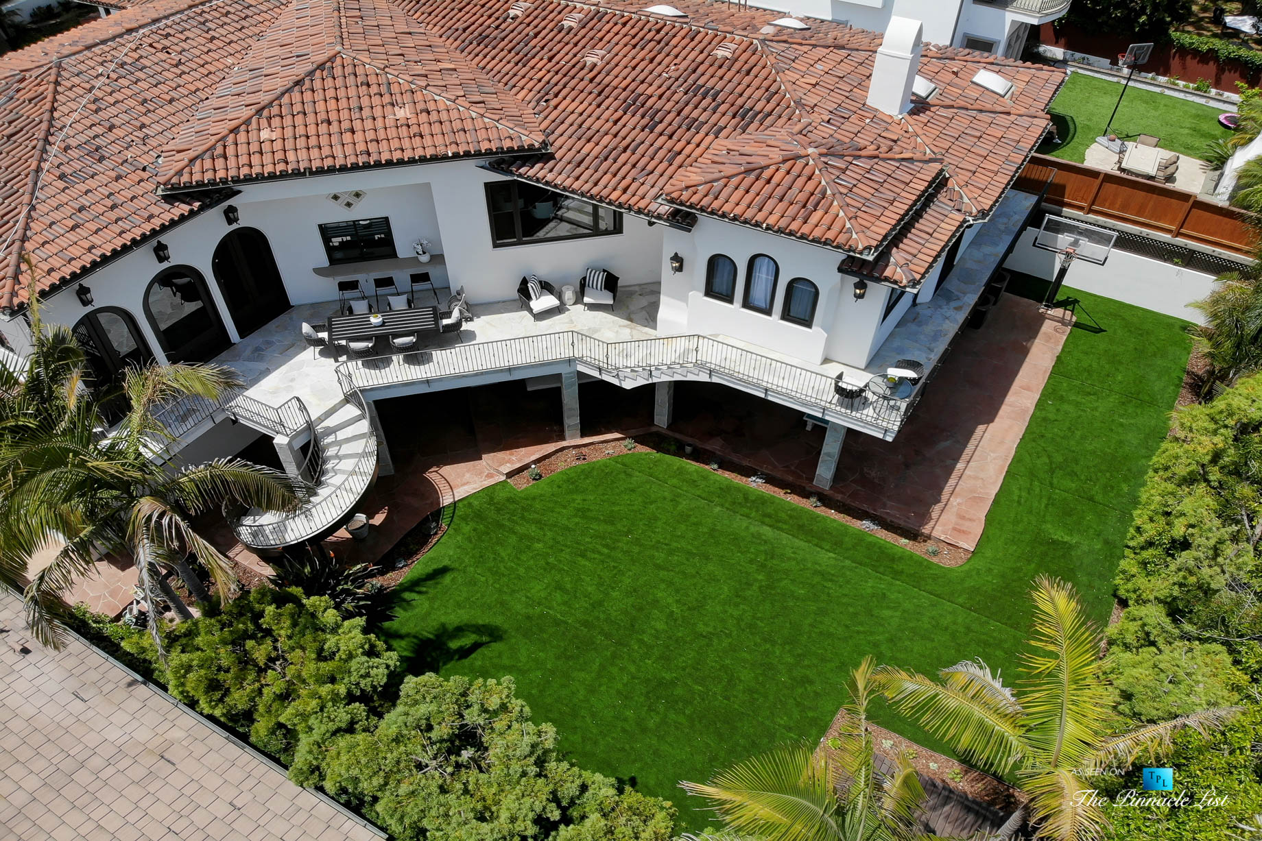 853 10th Street, Manhattan Beach, CA, USA - Backyard Aerial View