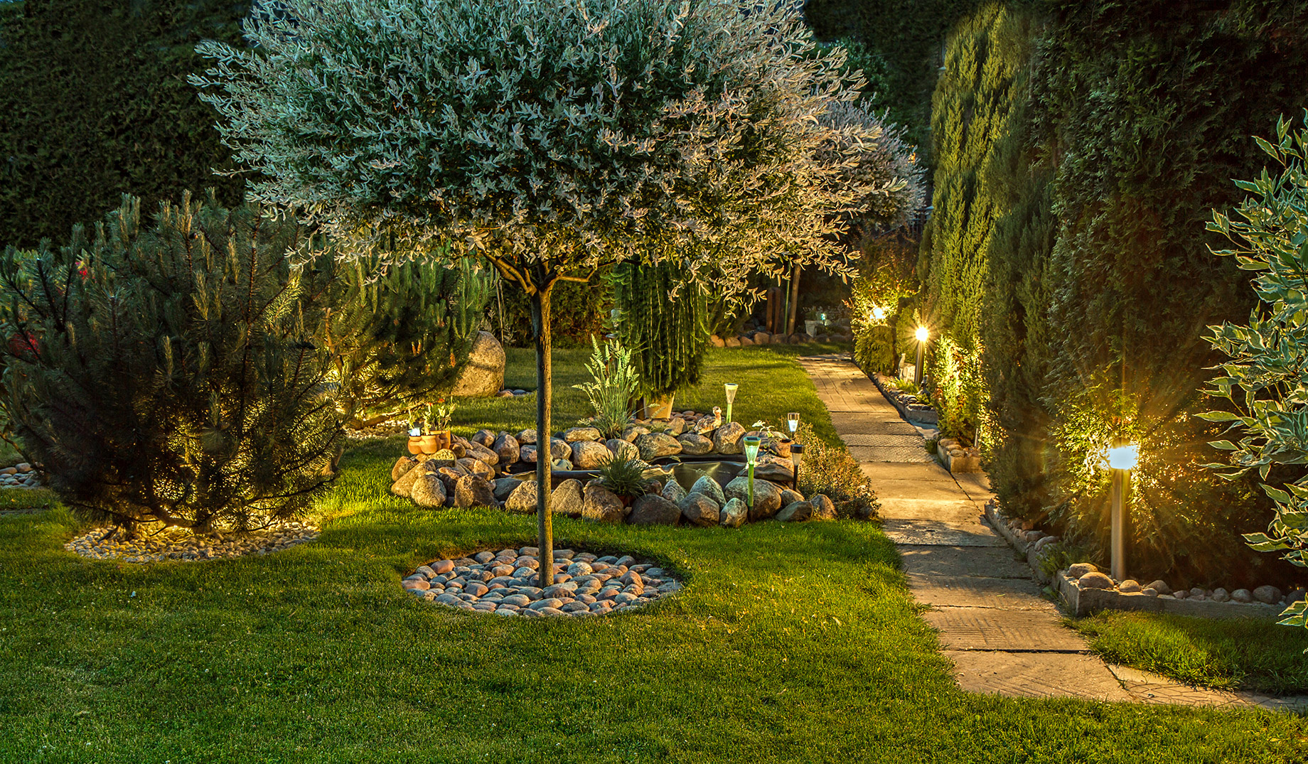 Lighting in Your Home's Yard