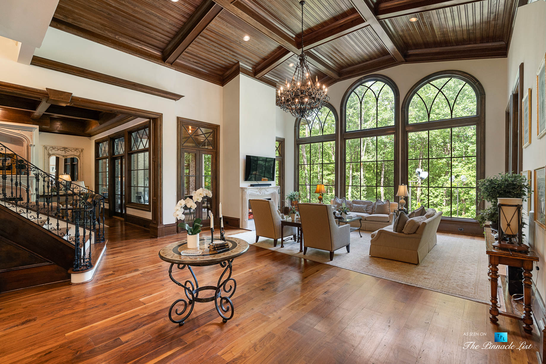 5705 Winterthur Ln, Sandy Springs, GA, USA – Atlanta Luxury Real Estate – Winterthur Estates Home – Living Room and Stairs