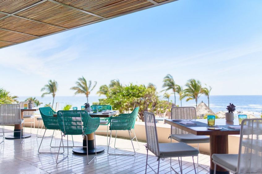 Four Seasons Luxury Resort Punta Mita - Nayarit, Mexico - Ocean View Restaurant Terrace