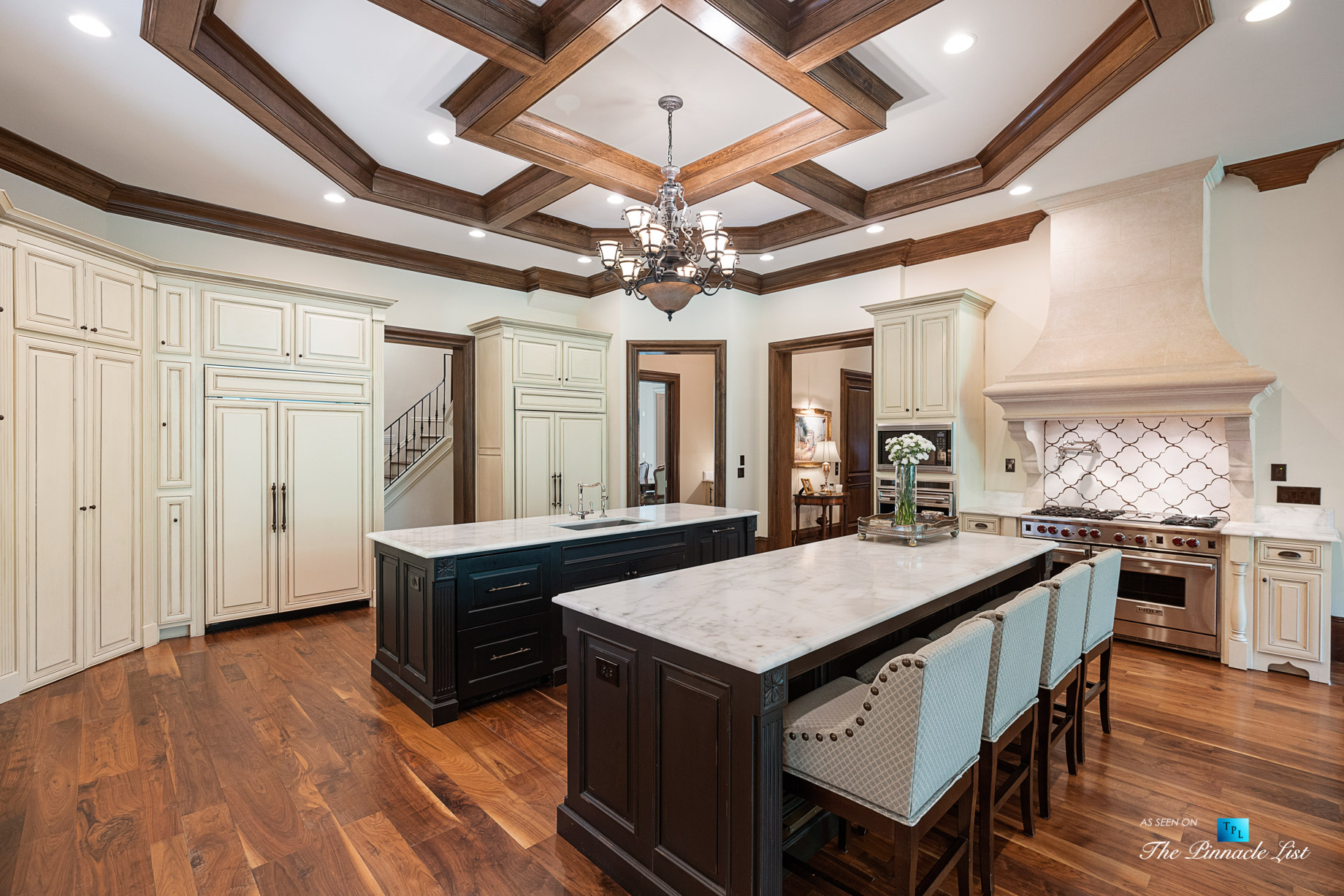 5705 Winterthur Ln, Sandy Springs, GA, USA – Atlanta Luxury Real Estate – Winterthur Estates Home – Kitchen Islands