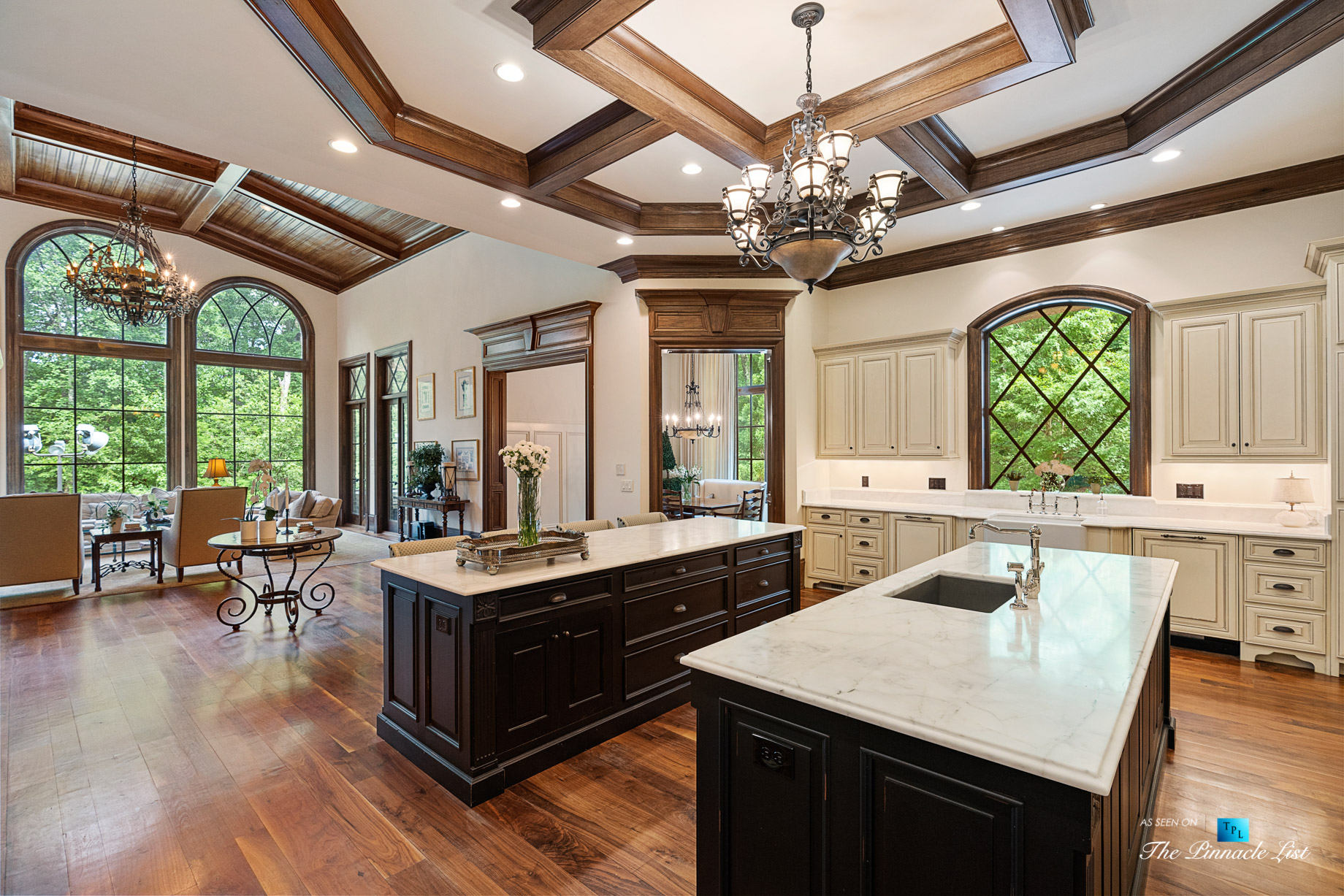 5705 Winterthur Ln, Sandy Springs, GA, USA - Atlanta Luxury Real Estate - Winterthur Estates Home - Gourmet Kitchen View