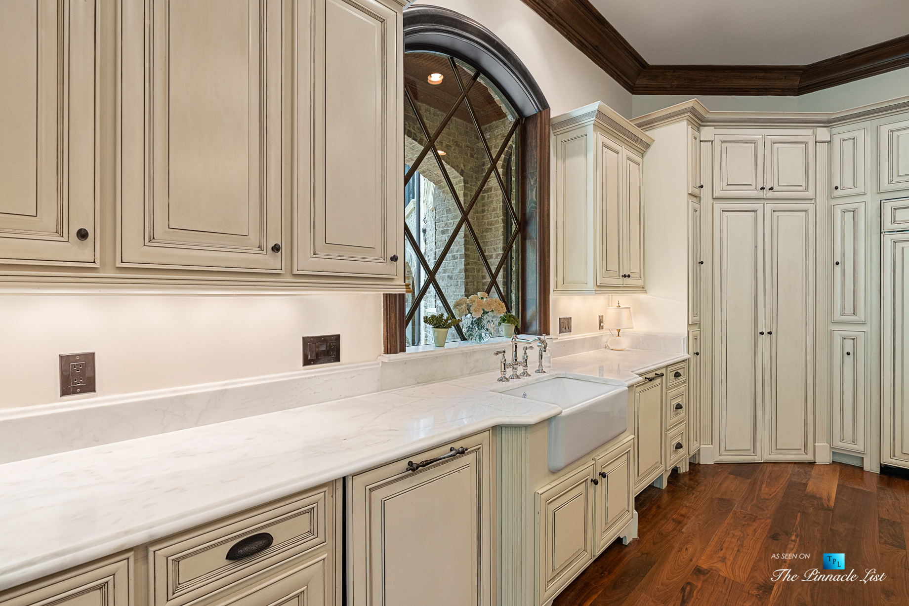 5705 Winterthur Ln, Sandy Springs, GA, USA – Atlanta Luxury Real Estate – Winterthur Estates Home – Kitchen Sink