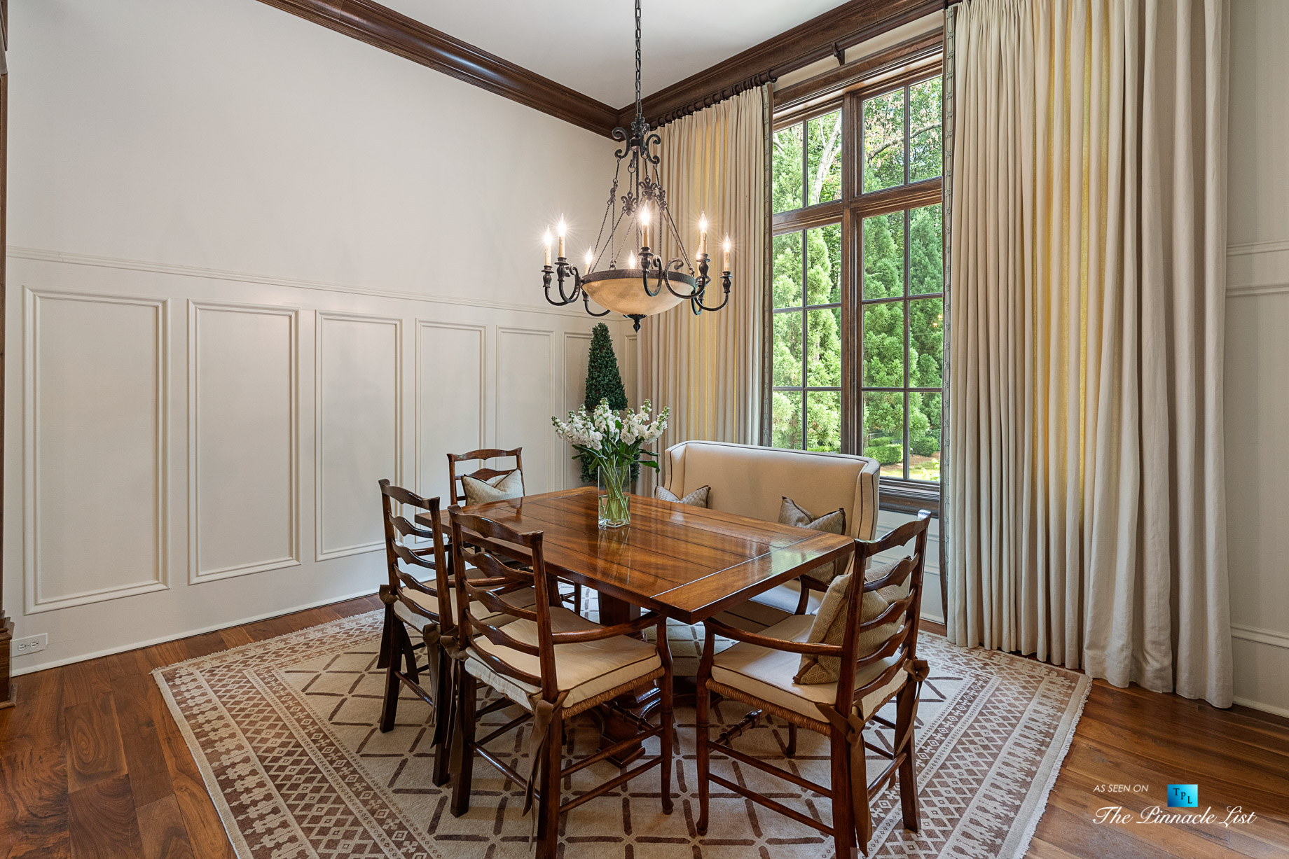 5705 Winterthur Ln, Sandy Springs, GA, USA – Atlanta Luxury Real Estate – Winterthur Estates Home – Kitchen Nook
