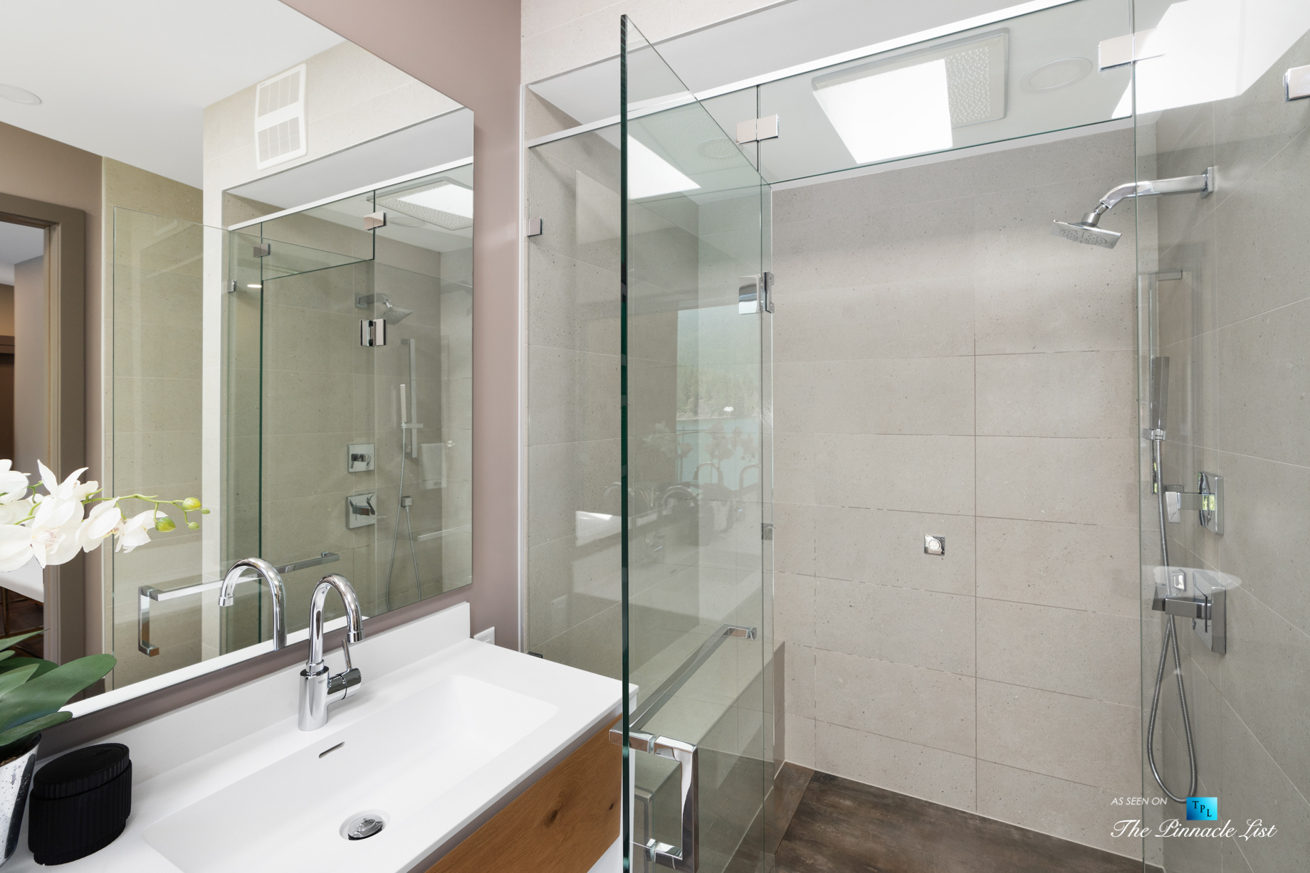 3350 Watson Rd, Belcarra, BC, Canada - Vancouver Luxury Real Estate - Modern Home Bathroom Shower