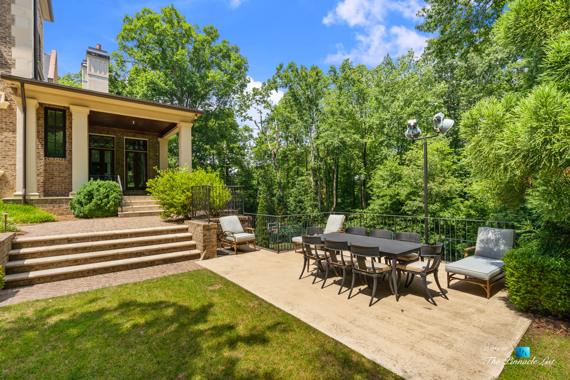 5705 Winterthur Ln, Sandy Springs, GA, USA – Atlanta Luxury Real Estate – Winterthur Estates Home – Backyard Deck