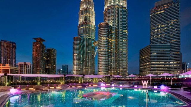 W Kuala Lumpur Luxury Hotel - Kuala Lumpur, Malaysia - WET Outdoor Pool Petronis Towers Night View