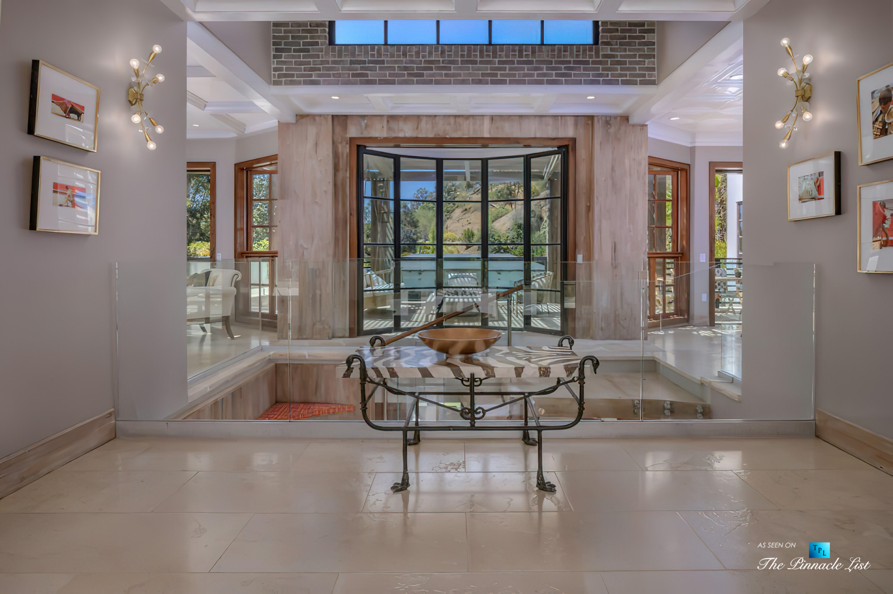 1105 Rivas Canyon Rd, Pacific Palisades, CA, USA - Luxury Real Estate - Foyer