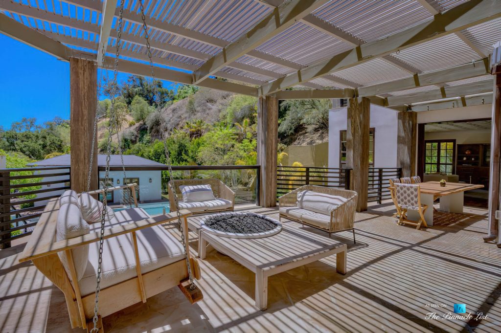 1105 Rivas Canyon Rd, Pacific Palisades, CA, USA - Luxury Real Estate - Exterior Sun Deck