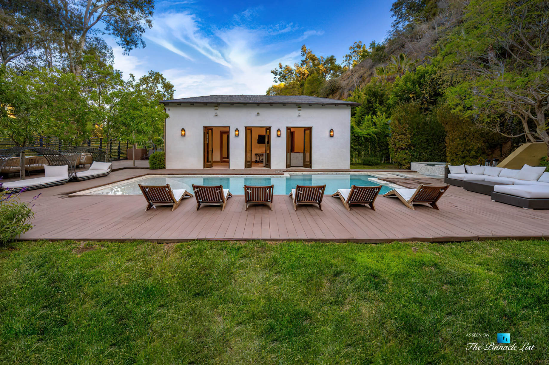 1105 Rivas Canyon Rd, Pacific Palisades, CA, USA - Luxury Real Estate - Pool Deck and Cabana