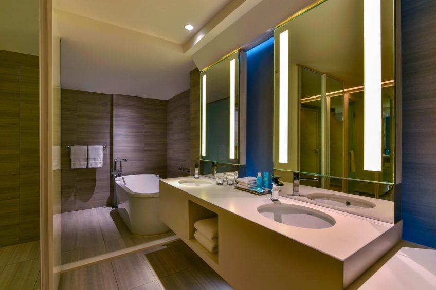 W Amman Luxury Hotel - Amman, Jordan - Cool Corner Bathroom Tub and Shower