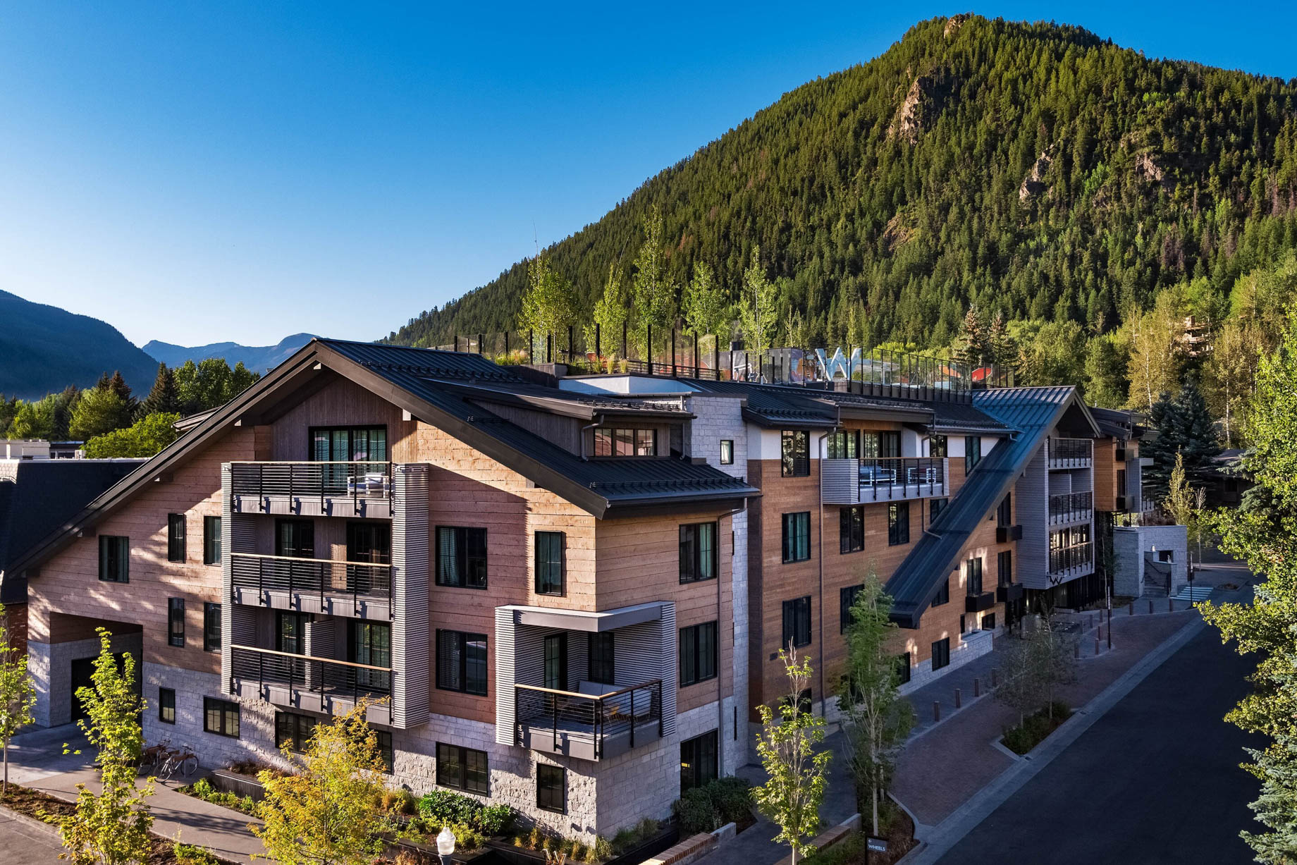 W Aspen Luxury Hotel – Aspen, CO, USA – Hotel Exterior Mountain View