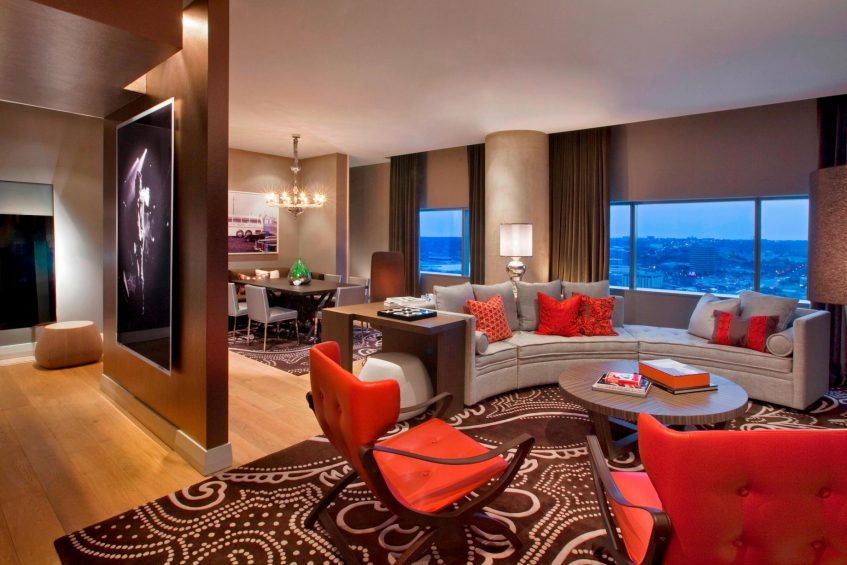 W Austin Luxury Hotel - Austin, TX, USA - E Wow Living Room