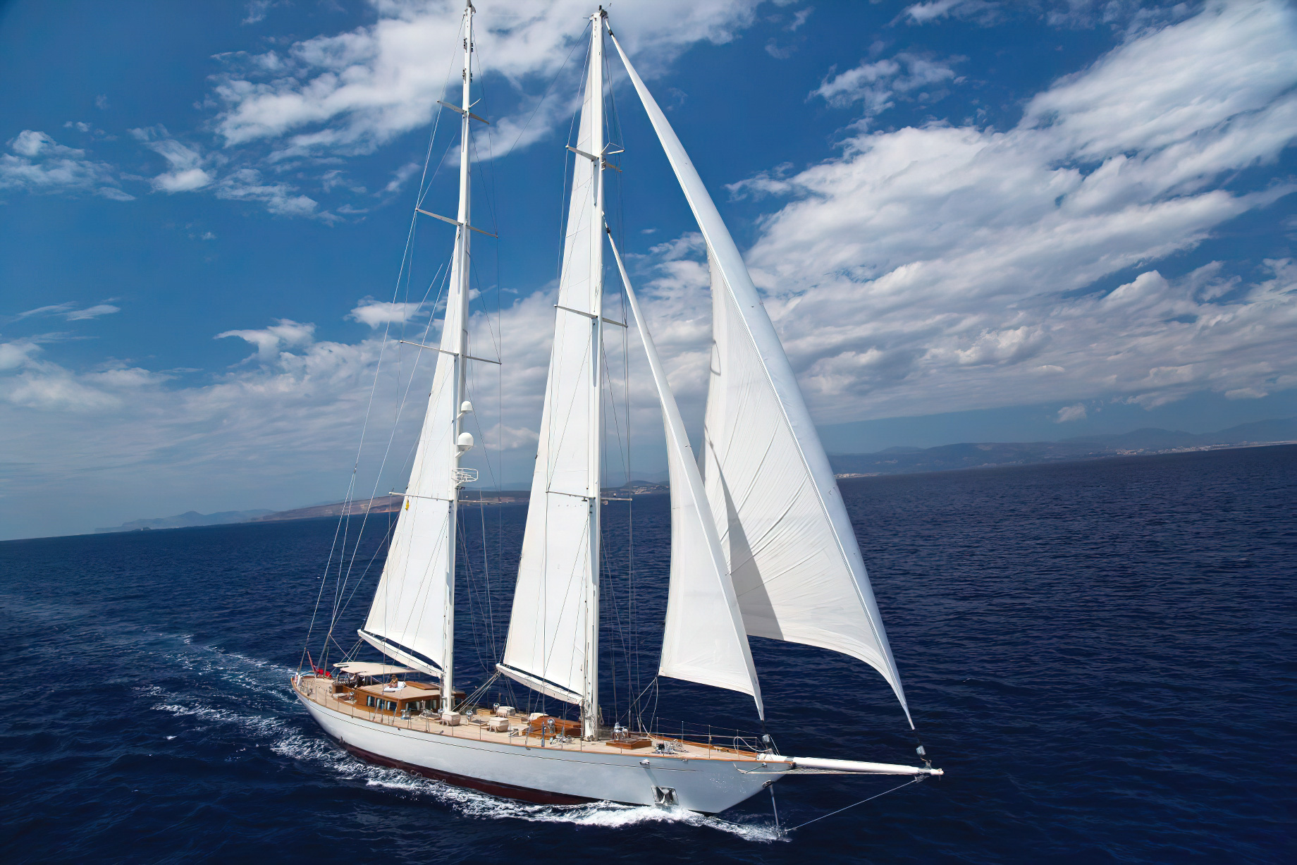 yacht with sails for sale