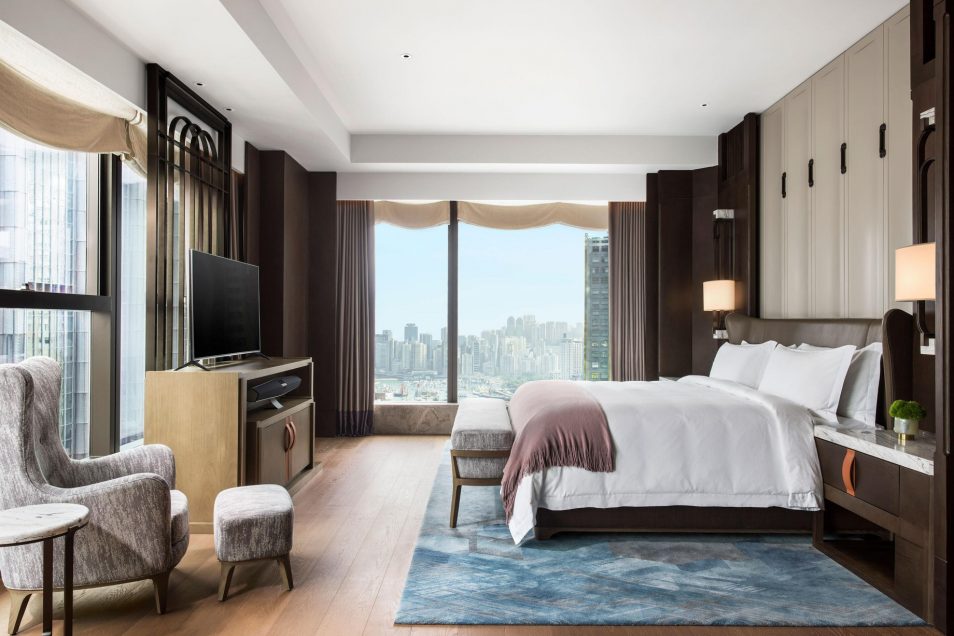 The St. Regis Hong Kong Luxury Hotel - Wan Chai, Hong Kong - Presidential Suite Bedroom