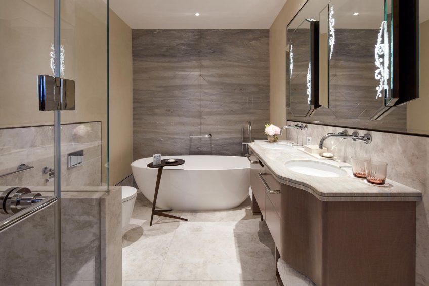 The St. Regis Venice Luxury Hotel - Venice, Italy - Guest Bathroom Tub