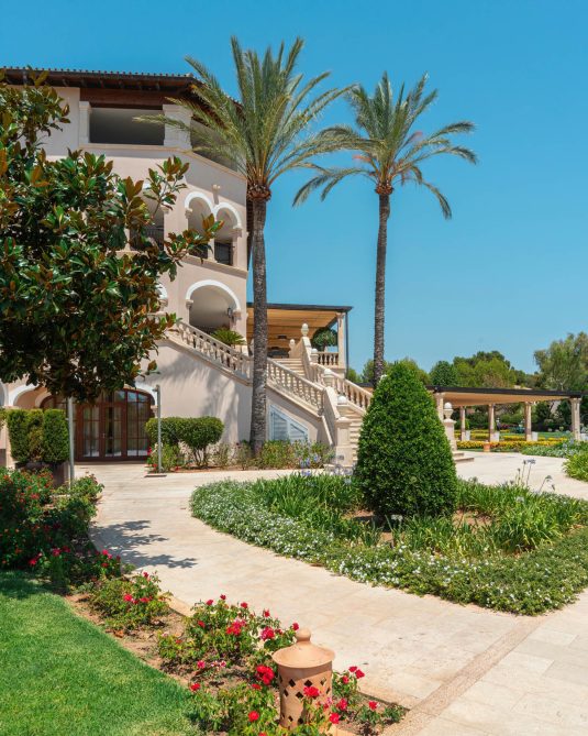 The St. Regis Mardavall Mallorca Luxury Resort - Palma de Mallorca, Spain - Outdoor Pathways