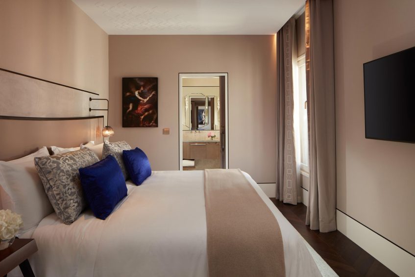 The St. Regis Venice Luxury Hotel - Venice, Italy - St. Regis Suite Bedroom