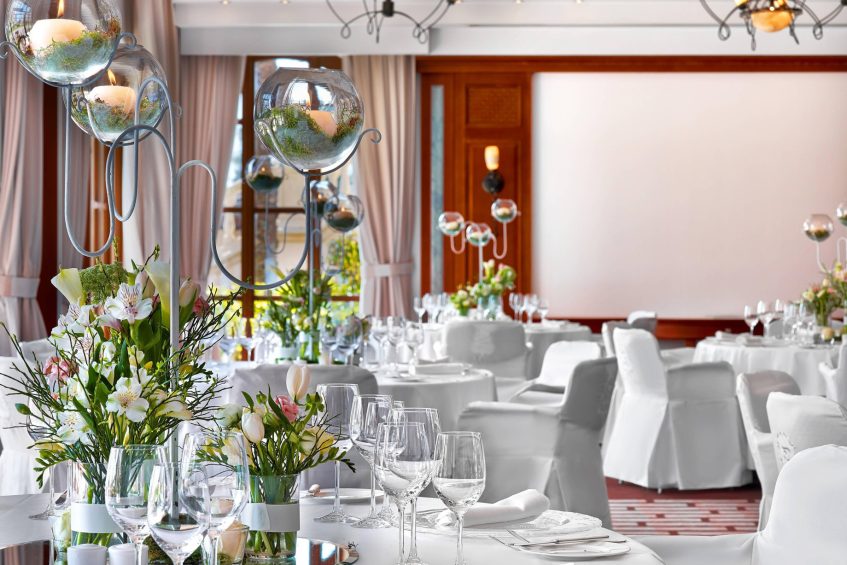 The St. Regis Mardavall Mallorca Luxury Resort - Palma de Mallorca, Spain - Ponent White Tables