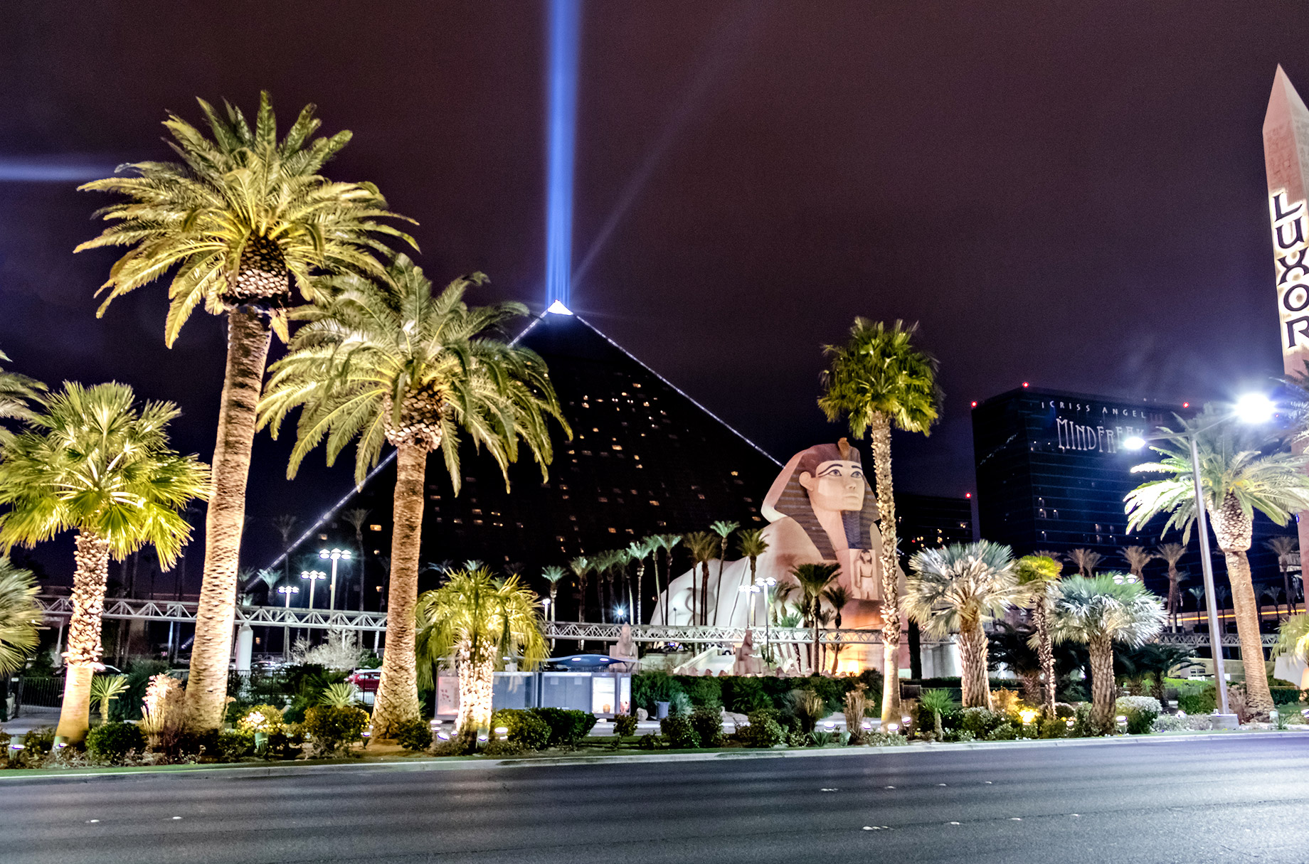 Luxor Hotel & Casino – Las Vegas, Nevada, USA