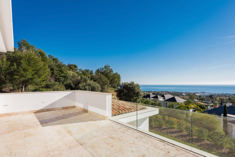 008 - Villa Camojan Luxury Residence - Cascada de Camojan, Marbella, Spain - Bedroom Deck View