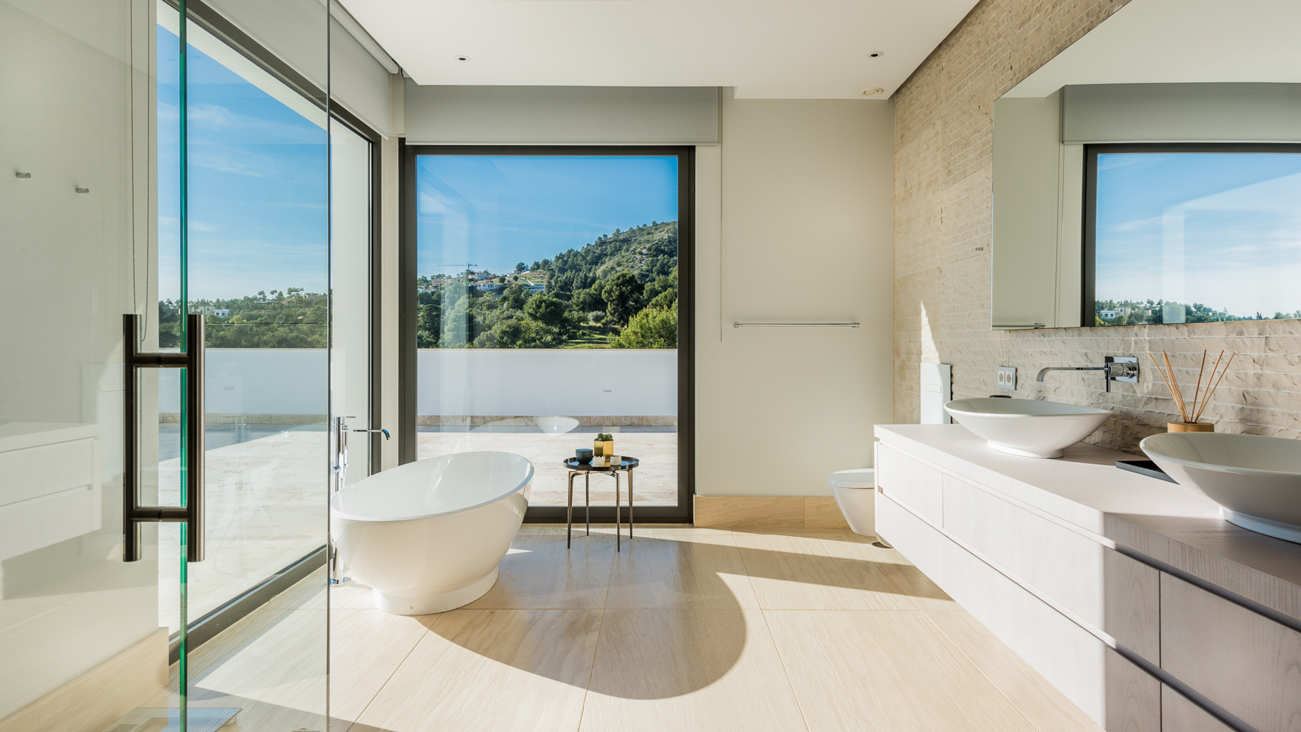 012 – Villa Camojan Luxury Residence – Cascada de Camojan, Marbella, Spain – Bathroom