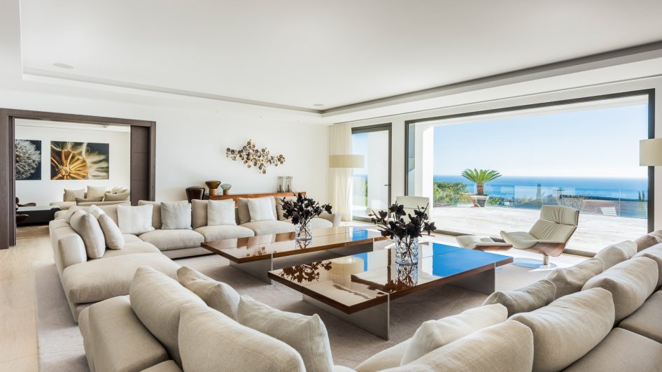 018 - Villa Camojan Luxury Residence - Cascada de Camojan, Marbella, Spain - Living Room