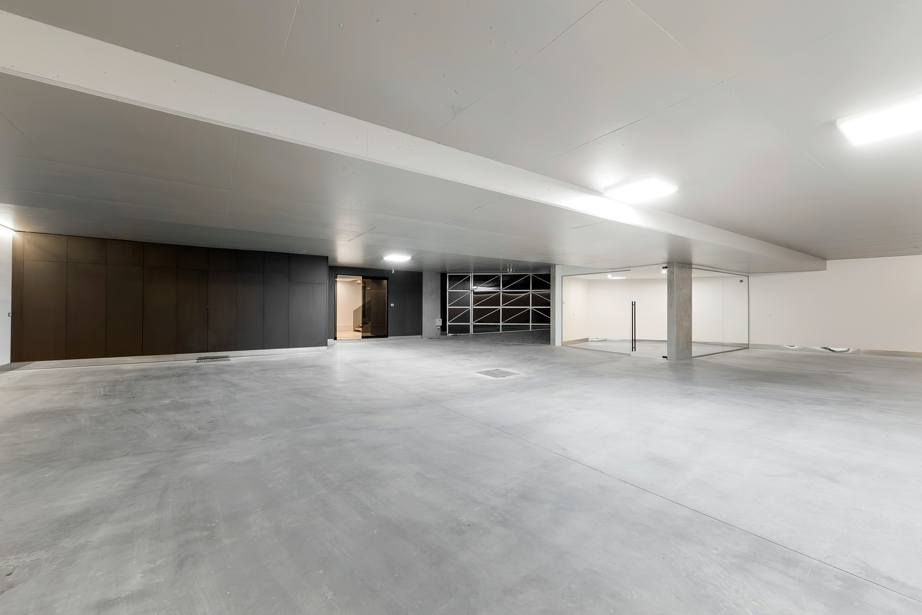 023 – Modern Contemporary Residence – 7 Teringa Place, Toorak, VIC, Australia – Garage