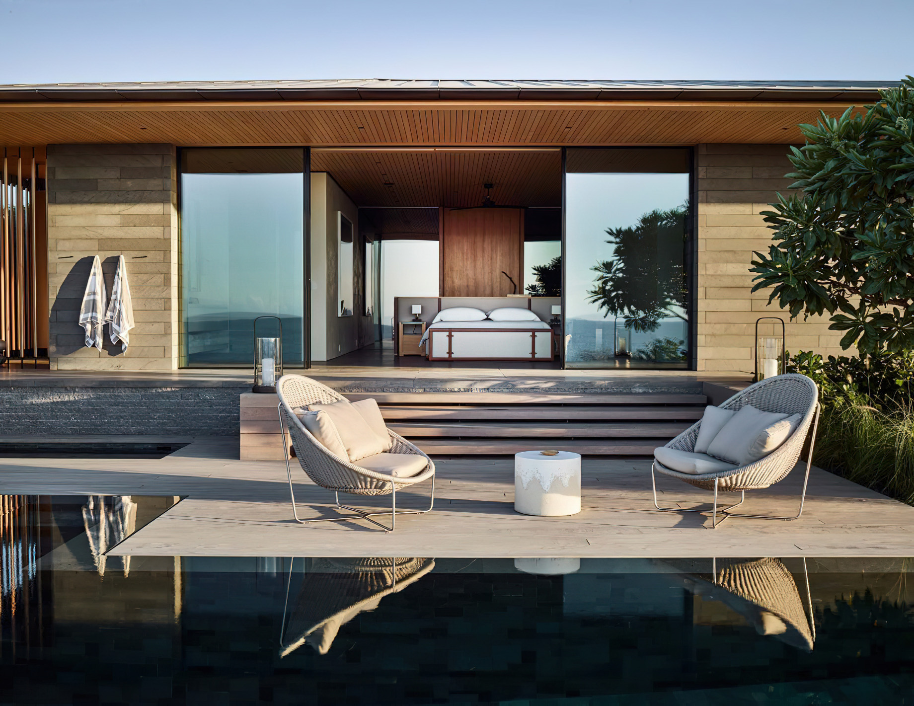 Kua Bay Luxury Residence – Kona Coast, Hawaii, USA – Pool Deck Bedroom View