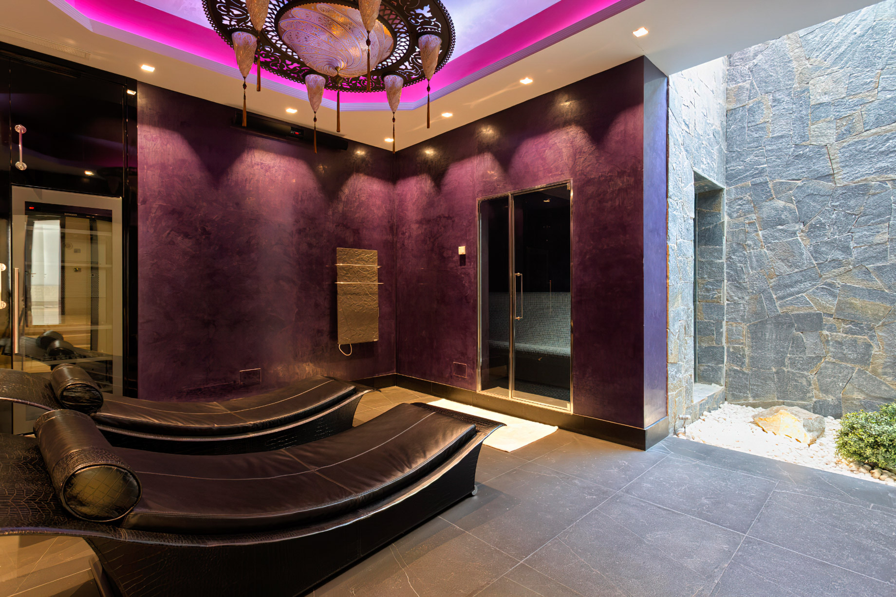 029 – Villa Beata Luxury Residence – Cascada de Camojan, Marbella, Spain – Spa Lounge