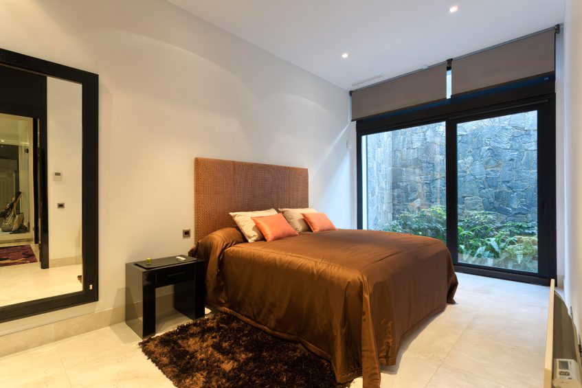 034 - Villa Beata Luxury Residence - Cascada de Camojan, Marbella, Spain - Bedroom