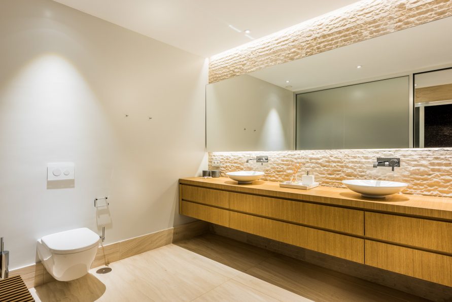 052 - Villa Camojan Luxury Residence - Cascada de Camojan, Marbella, Spain - Washroom