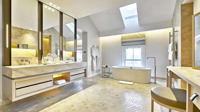 COMO The Treasury - Perth, Australia - Bathroom Suite