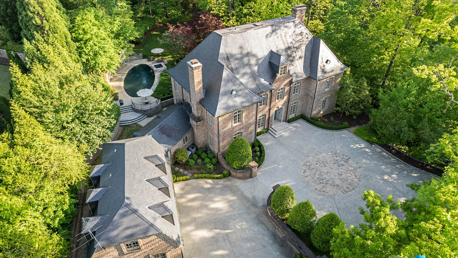 420 Valley Road NW, Atlanta, GA, USA 🇺🇸 – Debra Johnston
