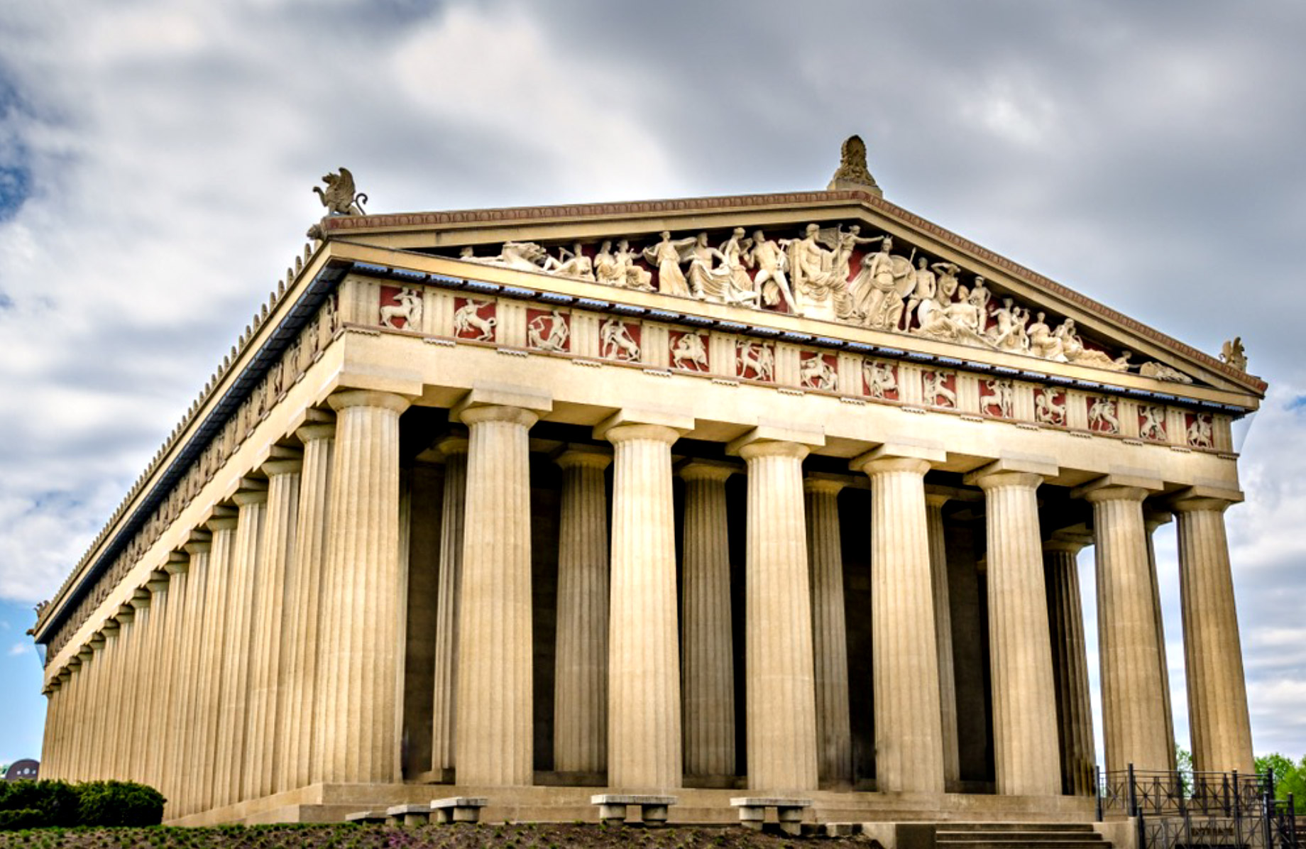 Classic Roman-Greek-Style Architectural Exterior Columns