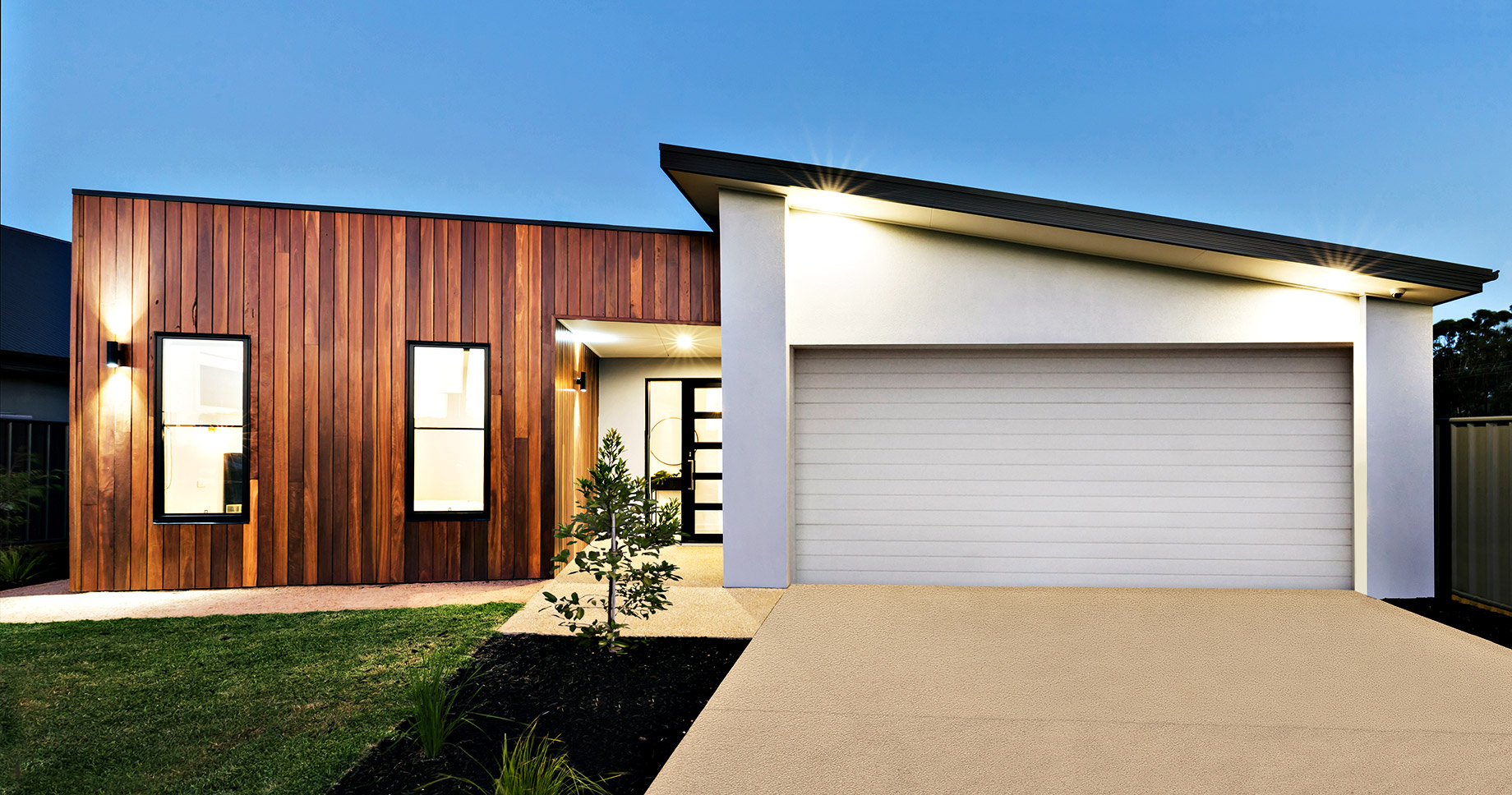 Flat Roof - Modern Contemporary Australian Home