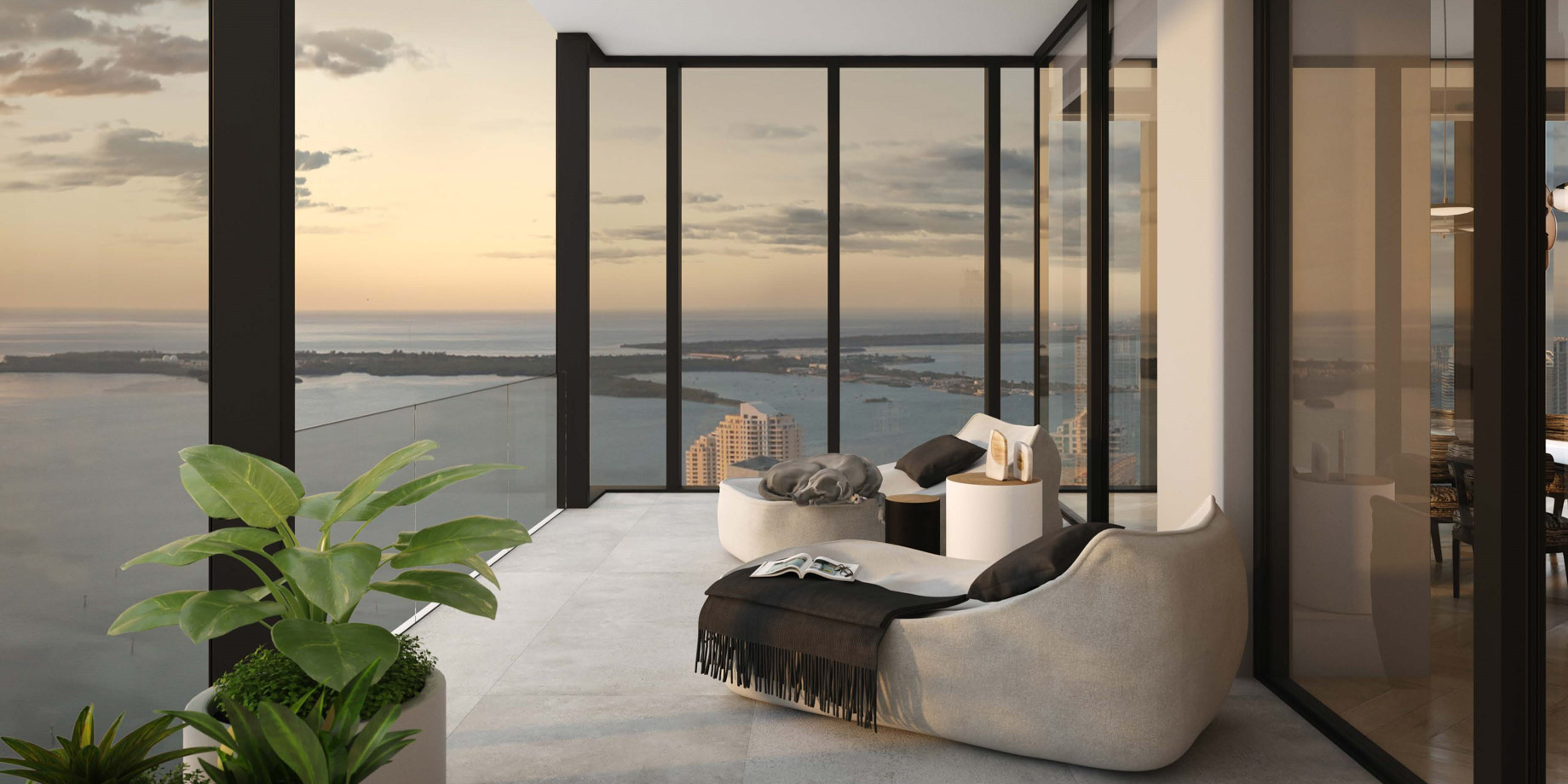 Luxury Condo Patio - Waldorf Astoria Residences - Downtown Miami