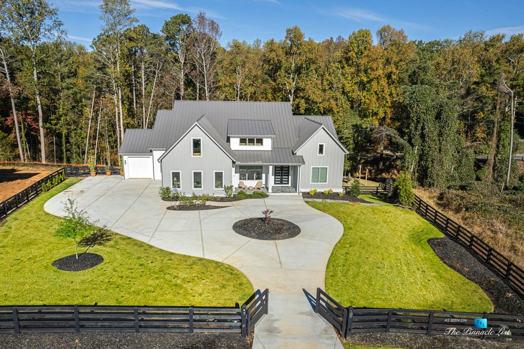 125 Von Lake Dr, Milton, GA, USA 🇺🇸 Debra Johnston The Pinnacle List