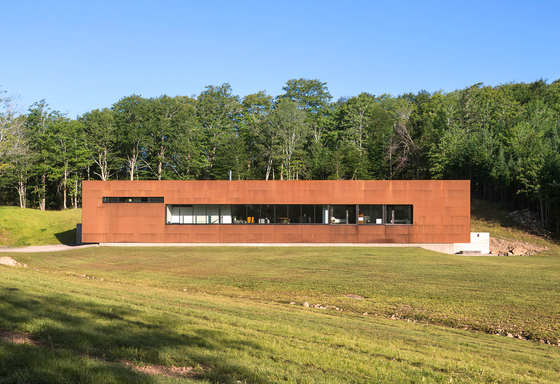 Burge House Residence – Mount Thom, NS, Canada