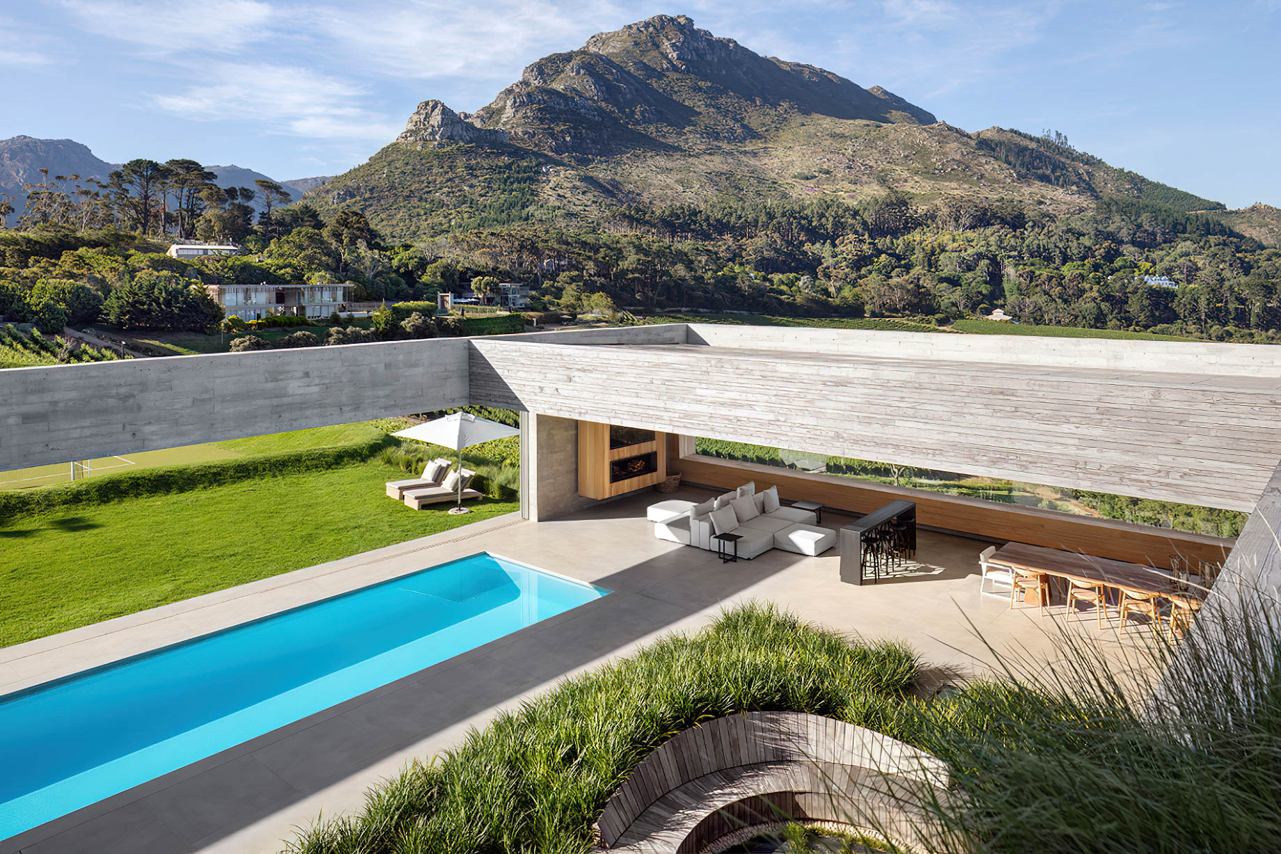 Beau Constantia Villa – Glen Alpine, Cape Town, South Africa