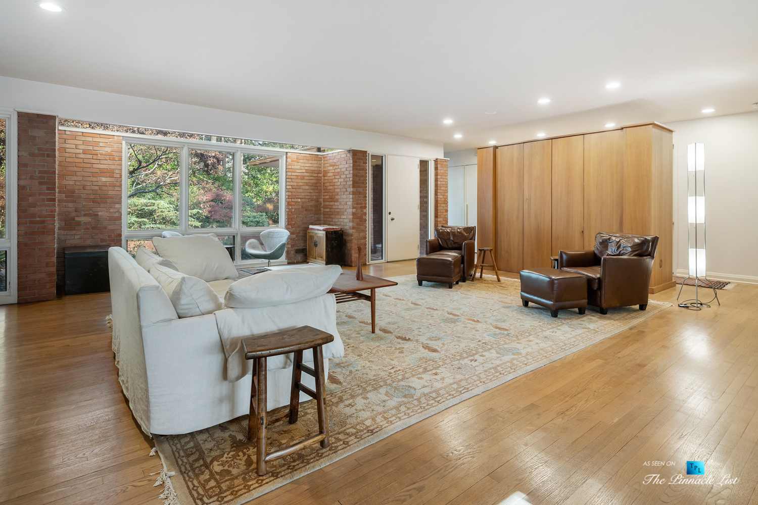 3579 Castlegate Dr NW, Atlanta, GA, USA - Mid Century Modern - Luxury Real Estate