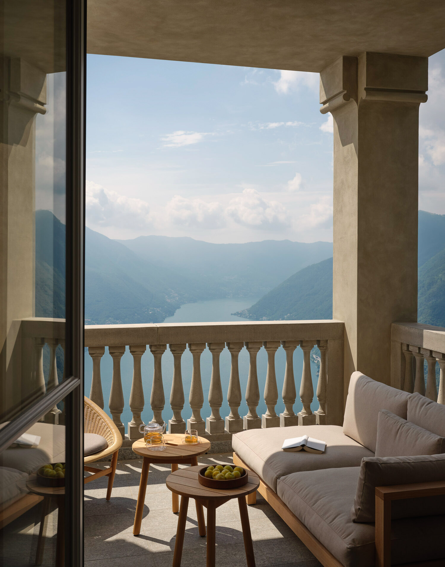 Villa Peduzzi Lake Como – Pigra, Italy