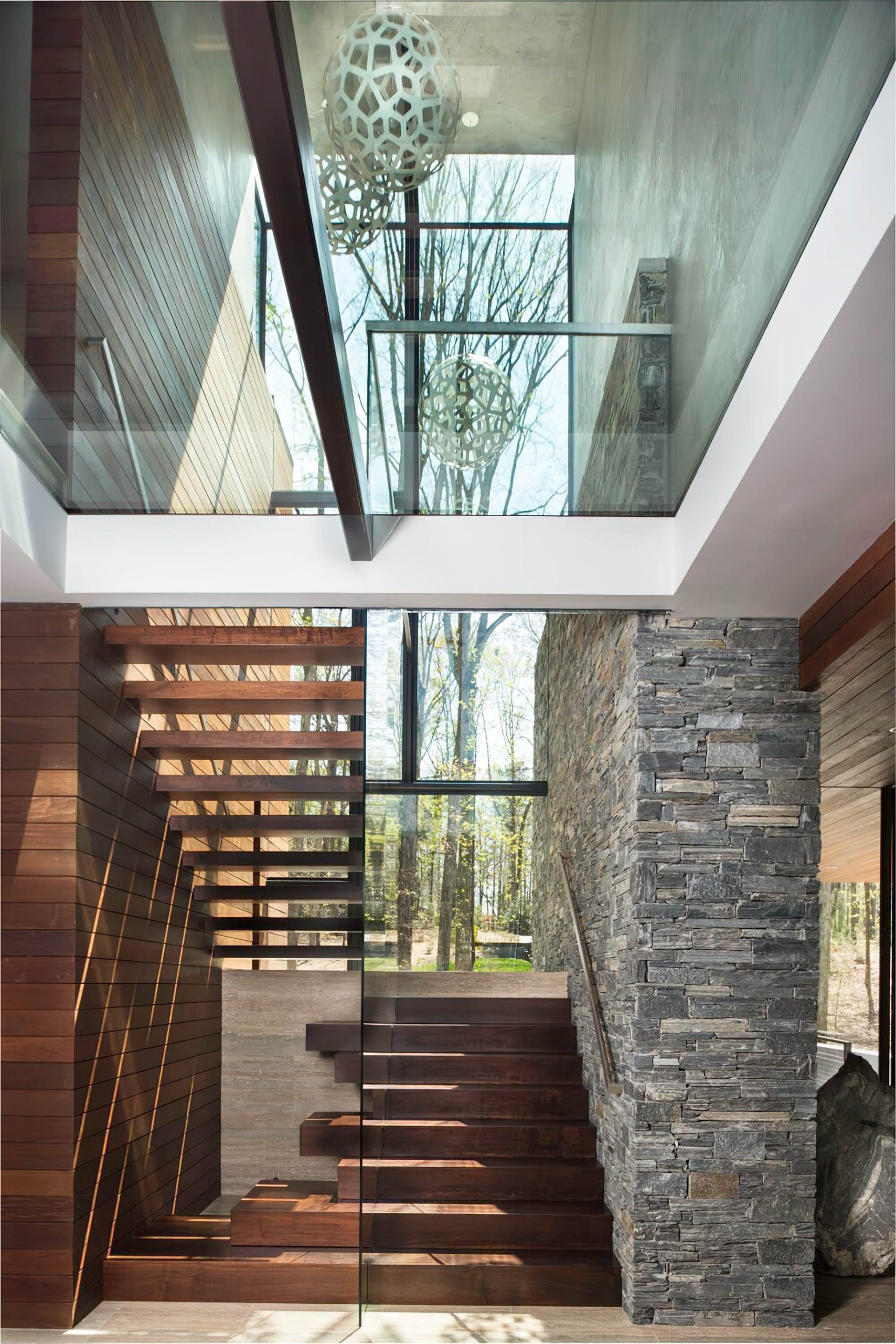 Highcourt Bridge House Residence - Atlanta, GA, USA - Modern Architectural Home