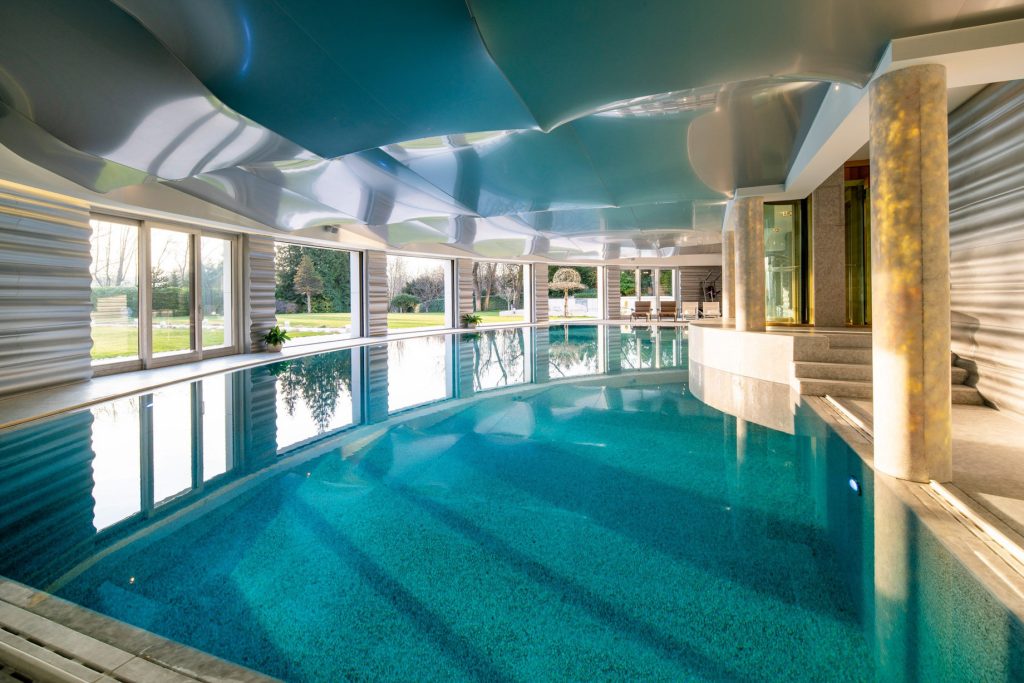 Heathfield House 6 Merton Lane London, England, United Kingdom The