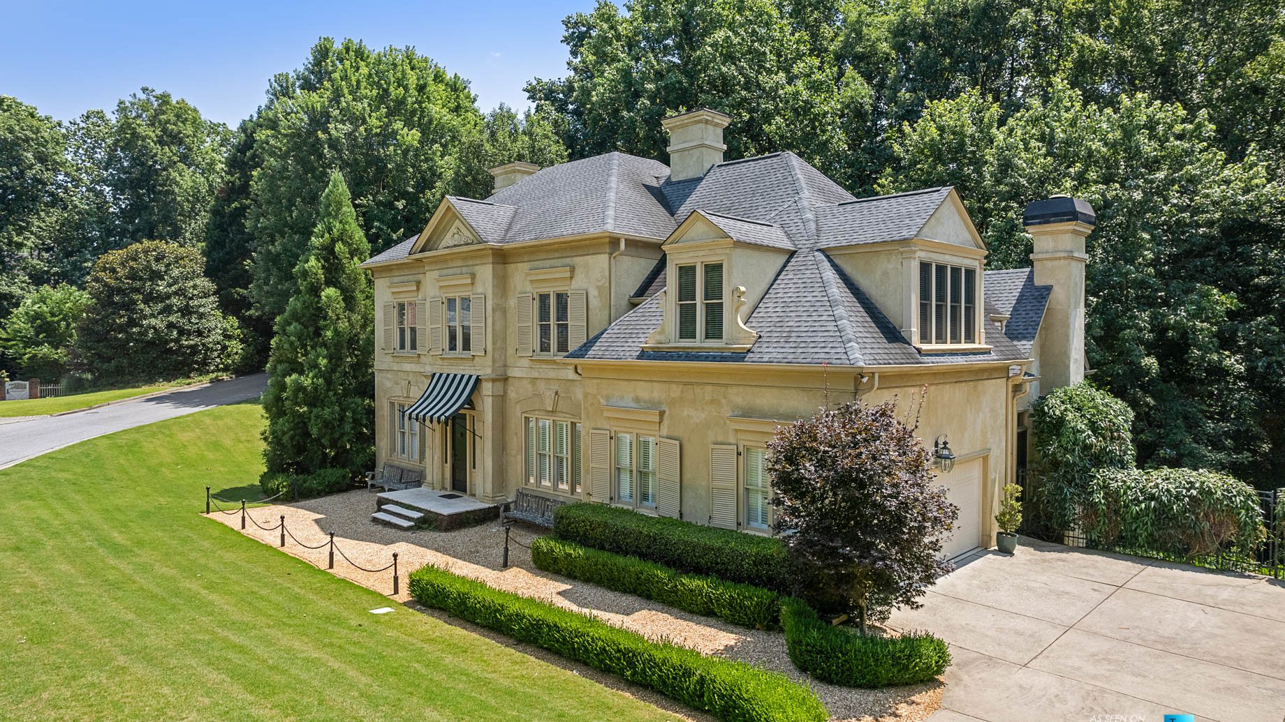 1600 Powers Ridge Pl, Sandy Springs, GA, USA 🇺🇸 – SOLD – $1,155,500 – Debra Johnston